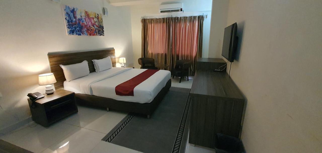 Hotel Belle Vie Kinshasa Extérieur photo