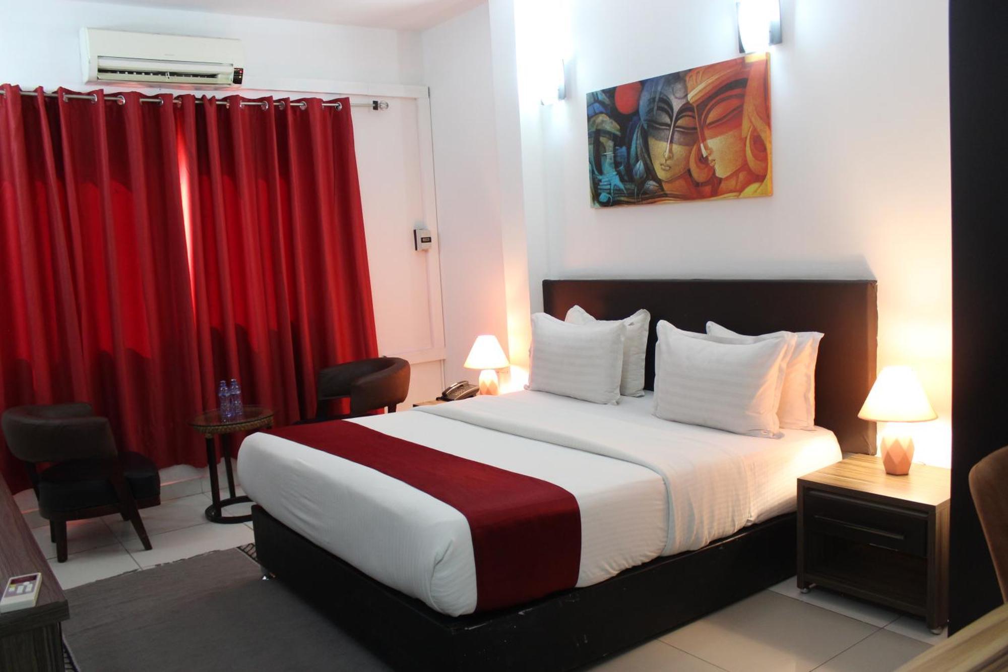 Hotel Belle Vie Kinshasa Extérieur photo