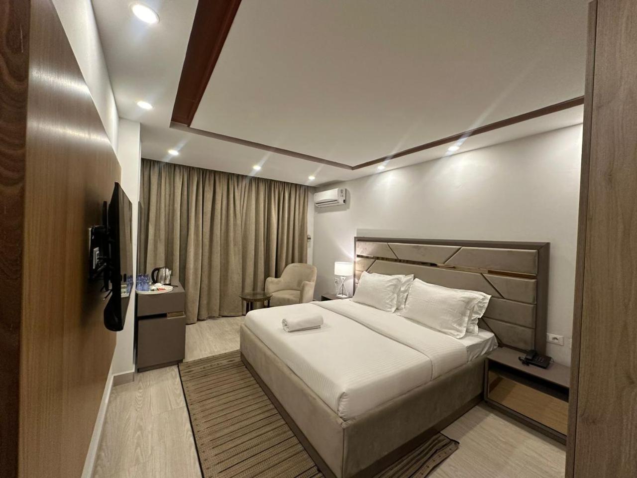 Hotel Belle Vie Kinshasa Extérieur photo