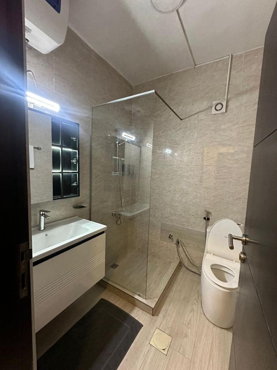 Hotel Belle Vie Kinshasa Extérieur photo